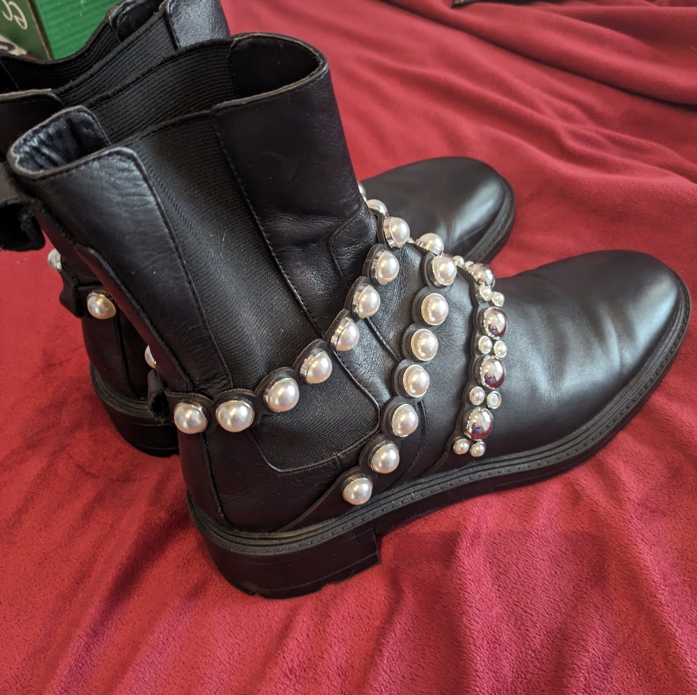 Zara Boots